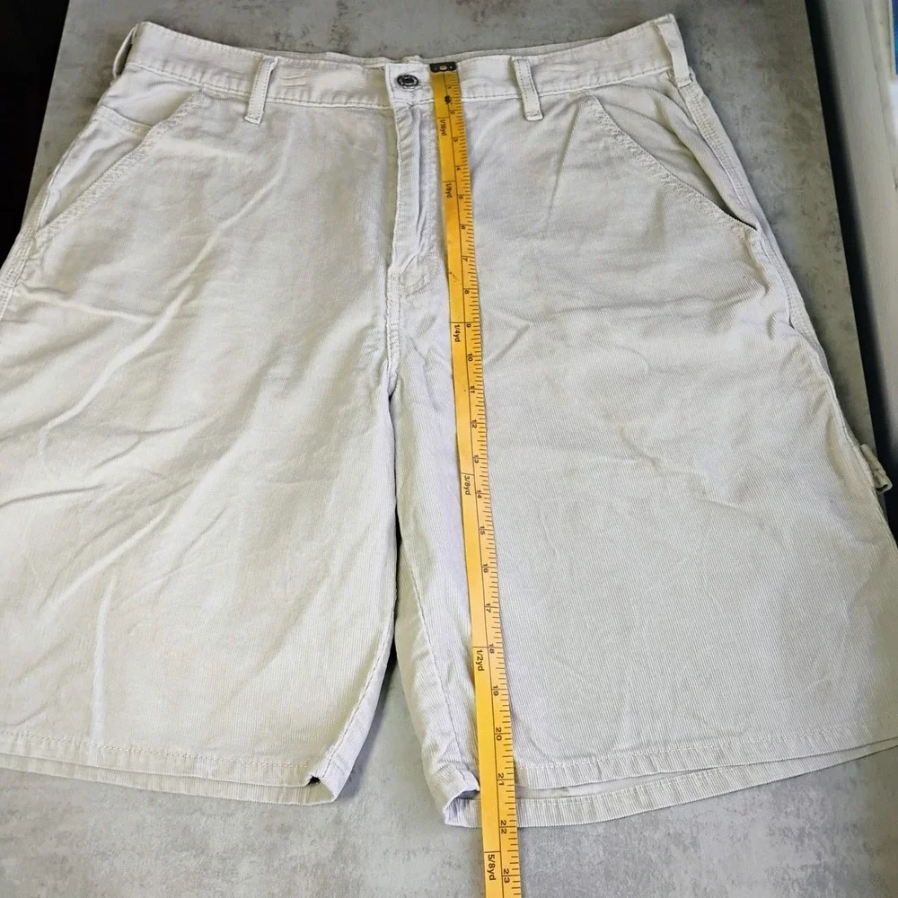Vintage Levi's Beige Carpenter Corduroy Shorts Red Tab Baggy Mens 33 10 Inseam